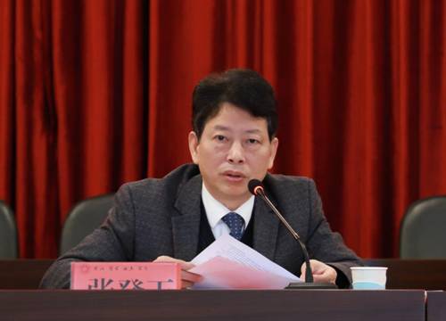 http://xww.hynu.cn/__local/2/54/C9/3699FD1D631A93DCBE61E2E07AC_7841C915_E8A6.jpg